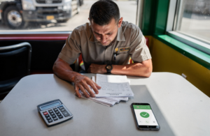 Freight Factoring in 2026: Costs, Cash Flow, and Tradeoffs